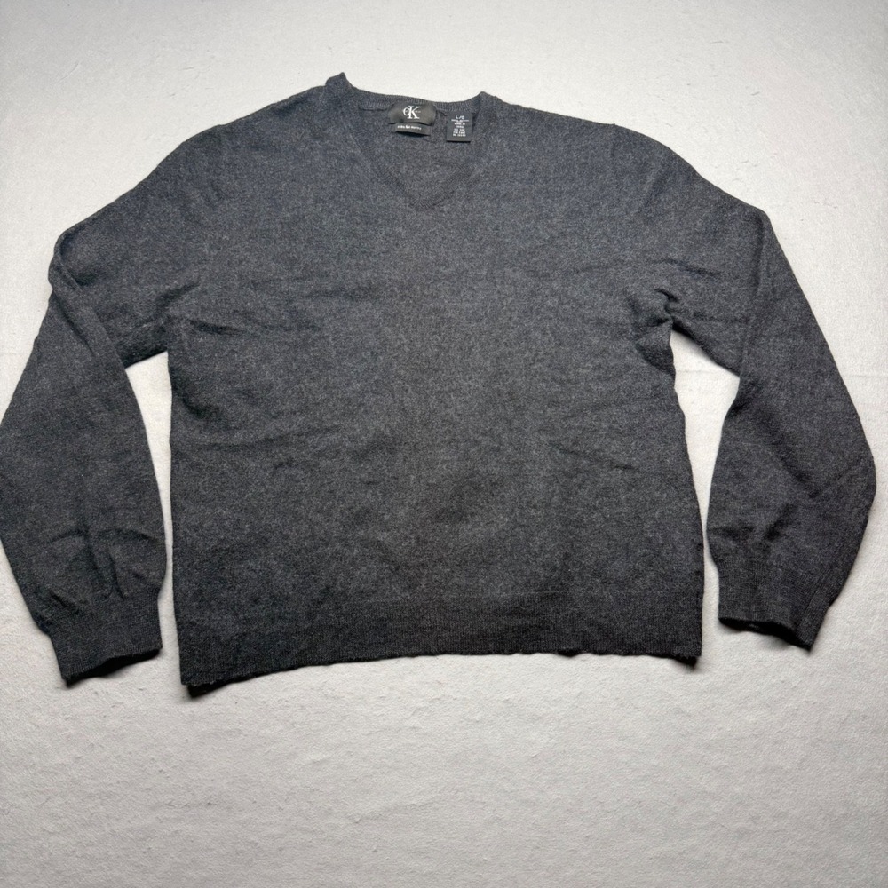 Calvin Klein Mens V-Neck Sweater Charcoal Gray 100% Extra Fine Merino Wool Large